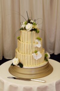 affair, anniversary, attractive, banquet, beautiful, cake, celebrate, celebration, cloth, cr me, day, elegant, engaged, engagement, event, fashion, flowers, formal, function, happy, healthy, husband, icing, happy birthday, knife, luxury, beautiful flowers, marriage, marry, nice, party, pretty, romance, romantic, special, stunning, nature, summer, table, tradition, traditional, wedding, wedlock, white, wife, brown birthday, brown wedding, brown cake, flower background, flower wallpaper, brown party, brown event, brown celebrate